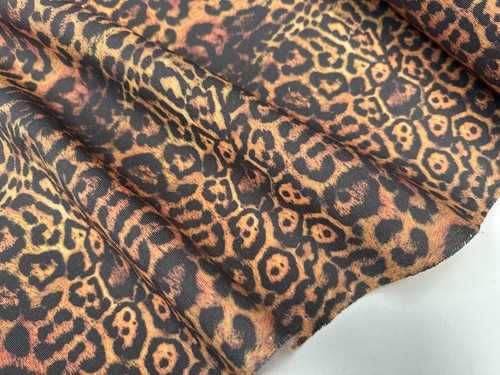 Nouveau tissu imprimé