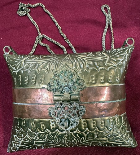 Ancien sac main dit clutch - dit,