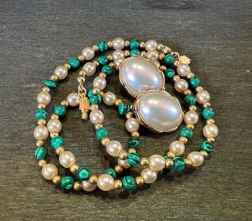 Collier perles nacrées - , &