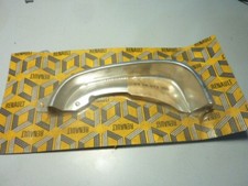 Calandre cerclage du phare droit Renault 16 réf 0428673300 ancien stock