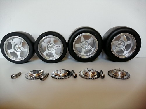 Ferrari f40 rancing tire - lm, oz