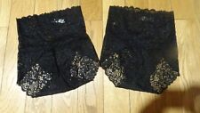 2 culottes dentelle noires  T.M neuves