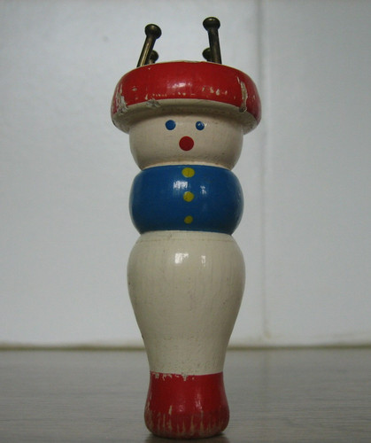 Jouet ancien tricotin - jouet,
