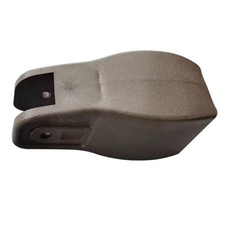 Fixation capuchon de poteau de