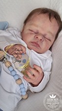 Reborn Baby Doll " Théo " de Doris Moyers Hornbogen par JENNY ( Bébé Reborn)