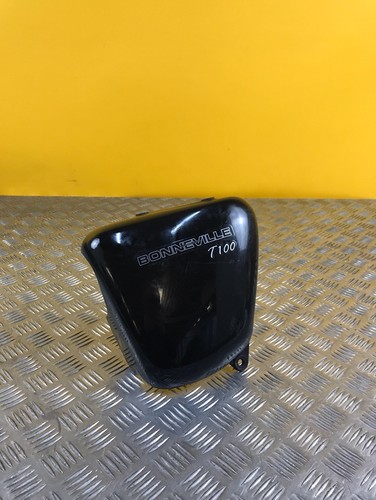 Cache laterale droit - cache,