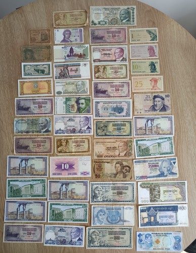 Lot billets monde - 46,