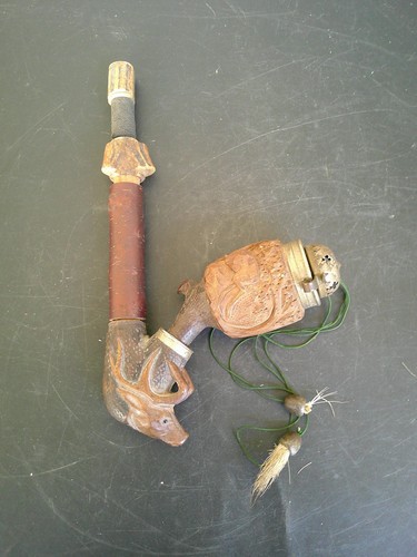 Pipe bois sculpte ancienne - en,