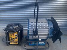 ARRI 2500w/2.5k Hmi Avec