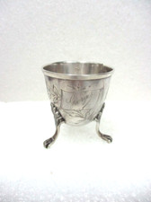 Coquetier tripode en argent (poinçon Minerve)