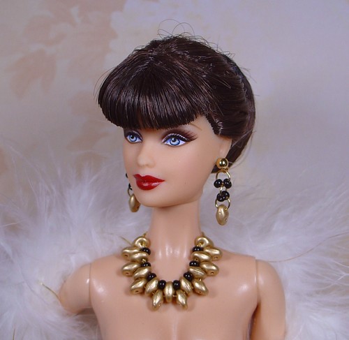 Barbie fashion royalty - barbie,