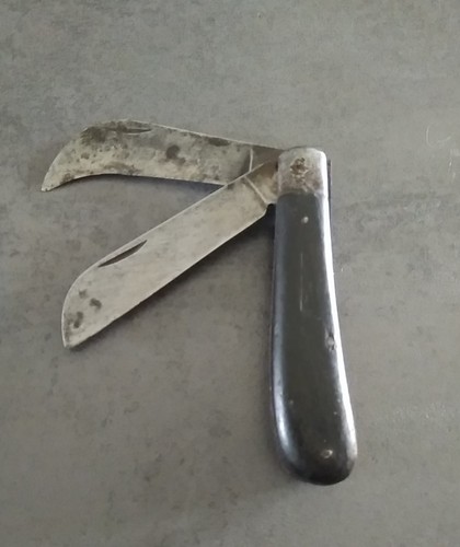 Ancien couteau greffer ou - À,
