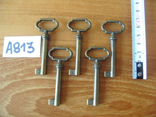 Lot a813 clé - a813, clefs