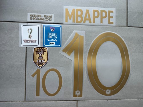 Flocage mbappe or maillot - #10,