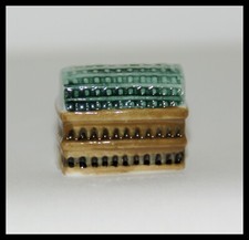 FÈVE SUR LA VILLE DE LYON "