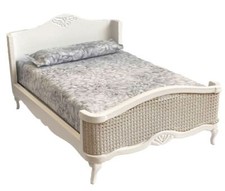 Poupées Maison Blanc Ancien