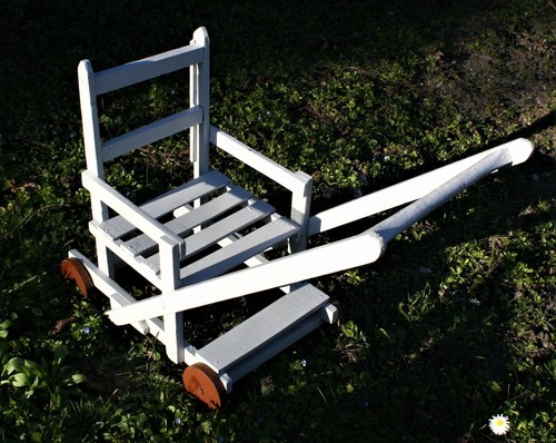 Petite poussette ancienne - poussette,