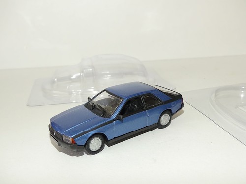 Renault fuego bleu norev 43 - renault, 1:43