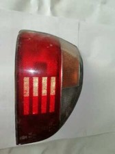 feu arrière gauche pour