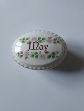 Petite Boite A Pilules En Porcelaine Anglaise Staffordshire Mai Muguet