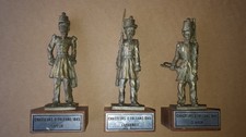 Lot figurines chasseurs