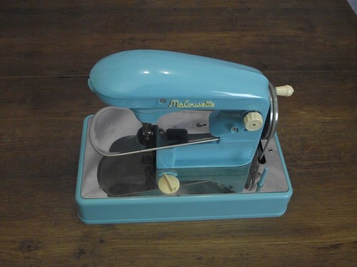 Machine coudre electrique - machine,
