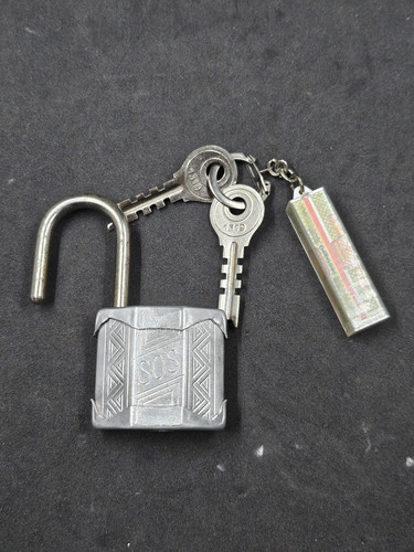 Ancien cadenas sos complet - ancien,
