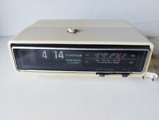 Radio-réveil à bascule Pathé Marconi RR 227 V - Années 60-70