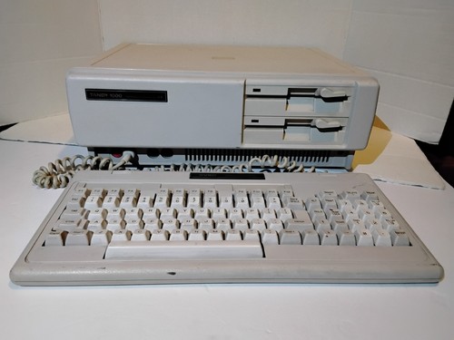 Tandy 1000 home computer - ,
