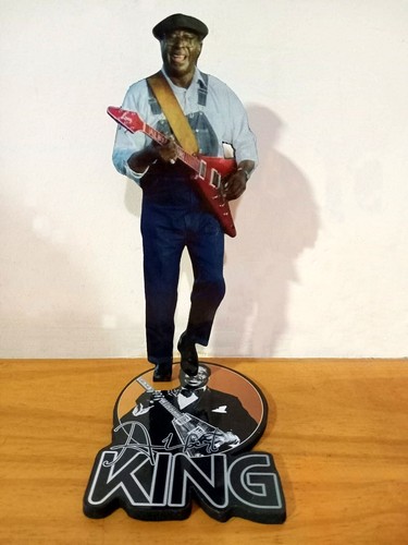 Albert king figurine en bois - albert,