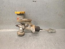 30622AA010 pompe d embrayage