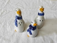 Saleron, Salière Poivrière + Support cure-dents en céramique en forme d' Oies