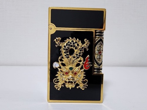 Briquet laqué chinois - s.t.,