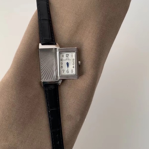 Montre quartz cuir - à, en