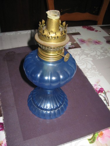 Pied lampe pétrole bleu - de,