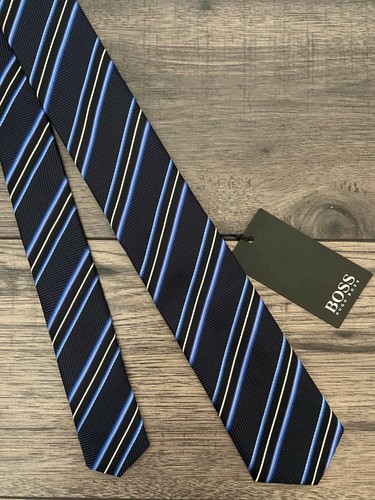 Hugo boss 100 - 100%, Étroit