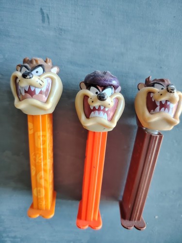 Pez lot distributeurs taz - distributeurs,
