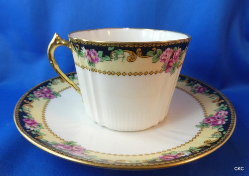 Tasse the cafe - cafe,