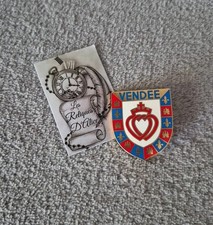 Insigne Vendée blason de la province et cœur Vendéen Arthus Bertrand Paris