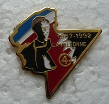 PIN'S MILITAIRE DU 4 REGIMENT