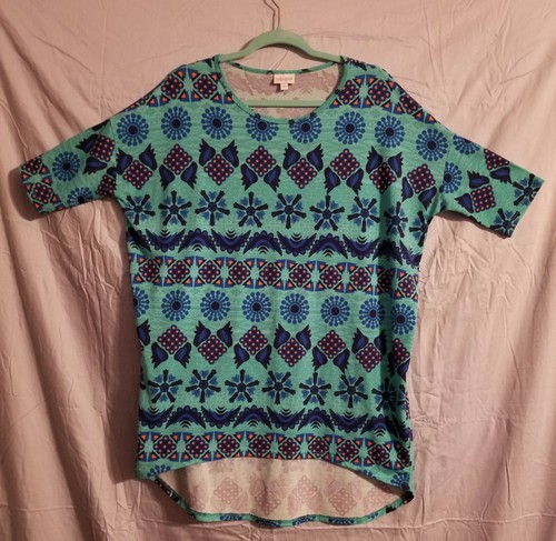 Womens lularoe irma - nwot, top