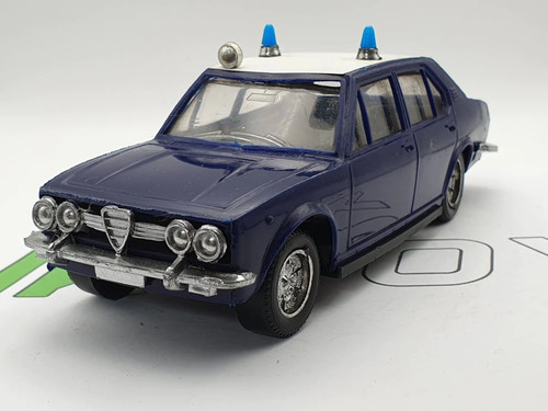 Alfa romeo alfetta carabiniers - romeo,