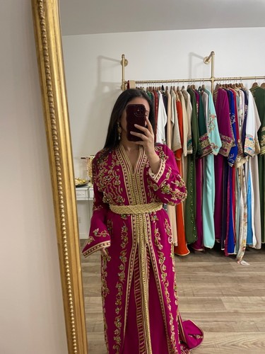 Caftan marocain fuchsia - caftan,