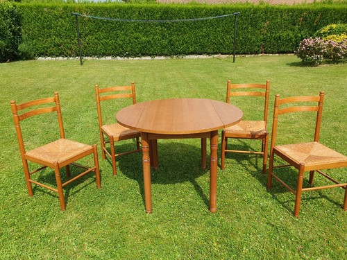 Ensemble table chaises - et,