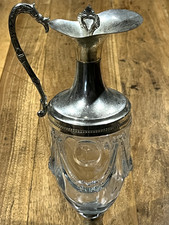 Aiguière ancienne, pichet, carafe, métal argenté, verre moulé