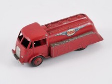 Dinky Toys F n° 25 U camion FORD citerne ESSO