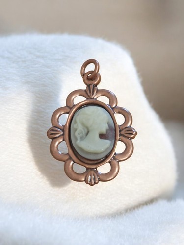 Pendentif rétro camée - , ancien