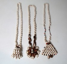 3 colliers de coquillages Polynésie ethnique vintage