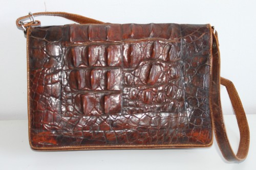 Rare sac main véritable - a,