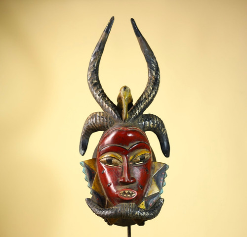Masque africain guro - africain, cornes